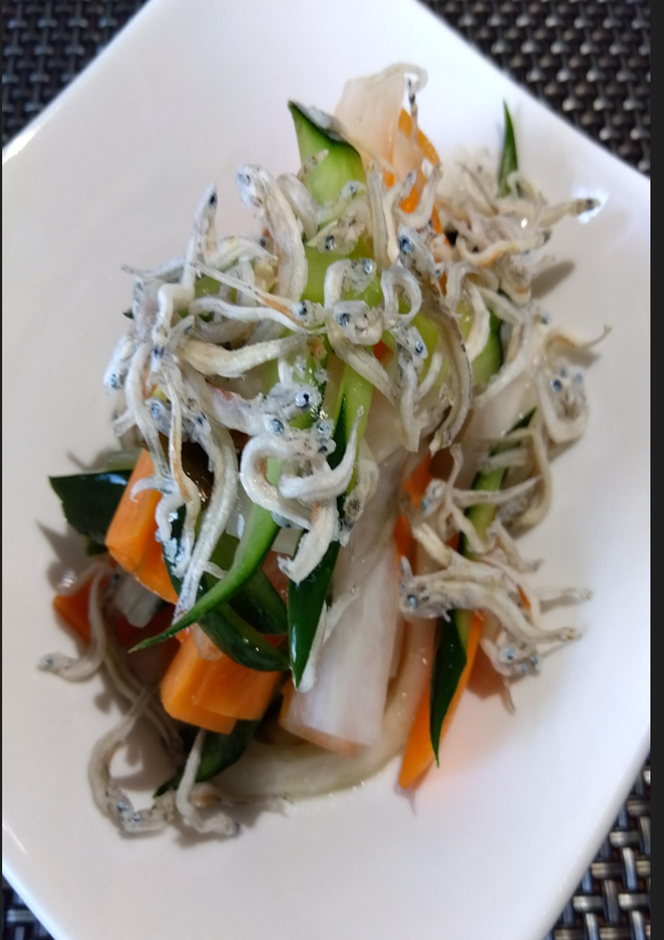 細切り野菜の浅漬け